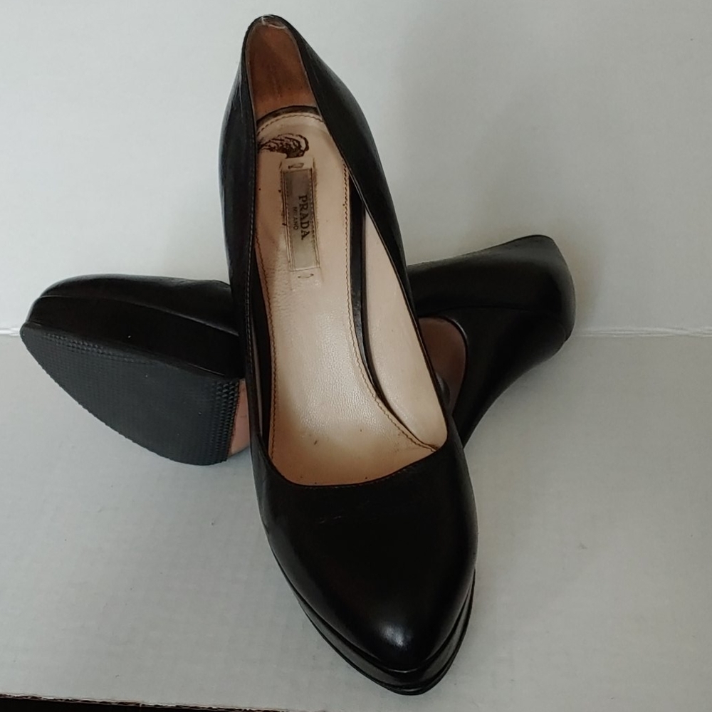 Prada Platform Leather pump sz 39 - Picture 5 of 7